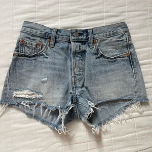 Levi’s shorts